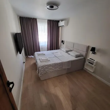 Cosy Sofia